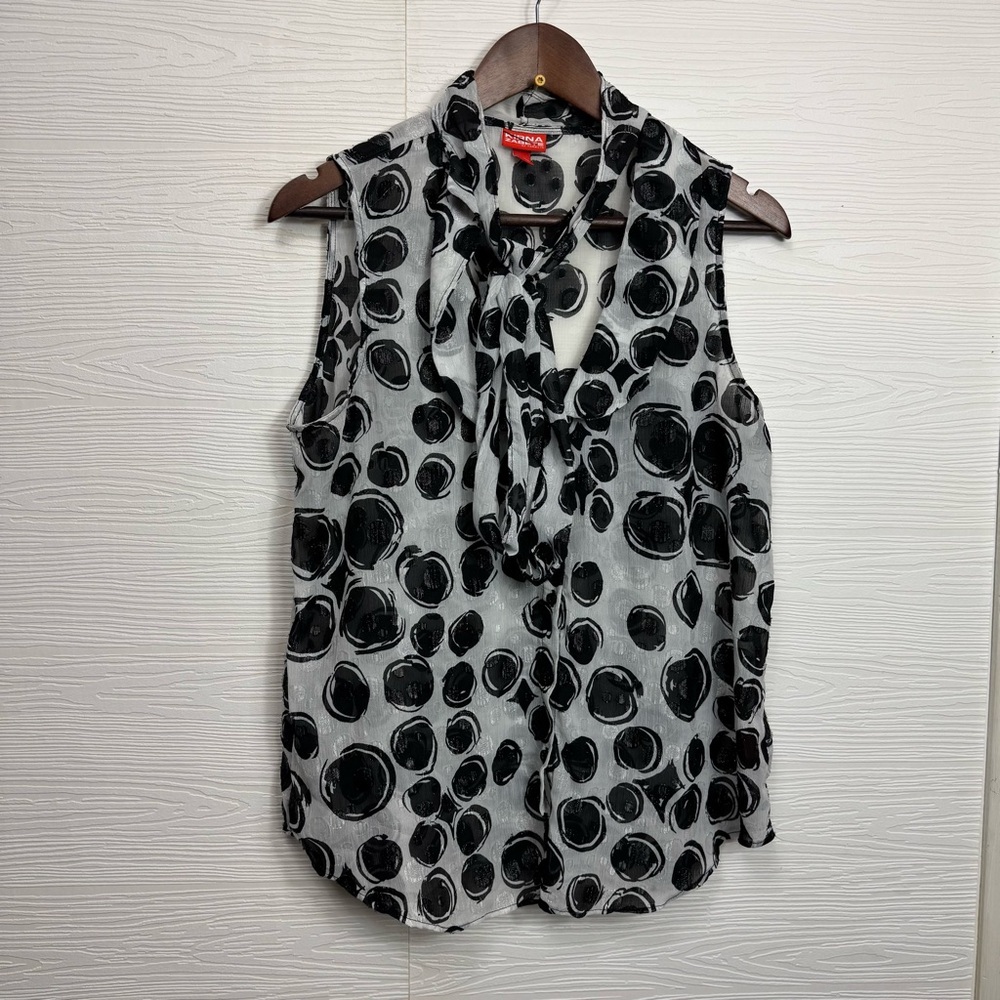Kirna Zabete for Target Black White Tie-Front Button Sleeveless Blouse Womens L